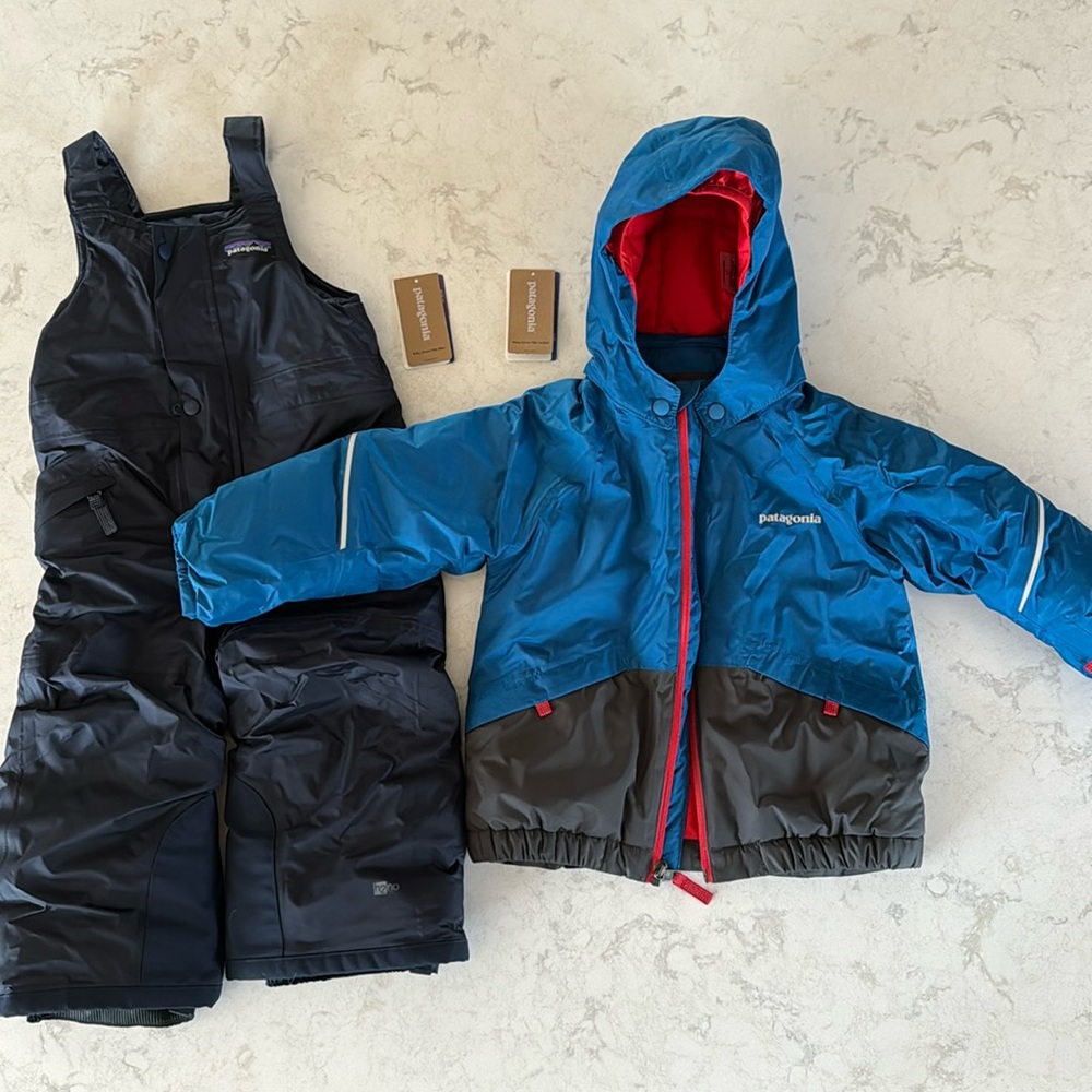 Patagonia Baby 2T Snow Pile Jacket and Bibs